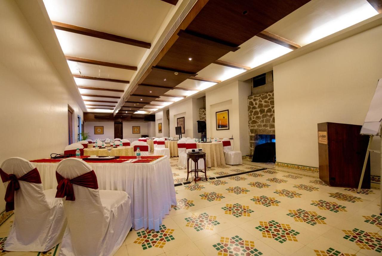 Fort Jadhavgadh -A Gadh Heritage Hotel Sasvad Kültér fotó